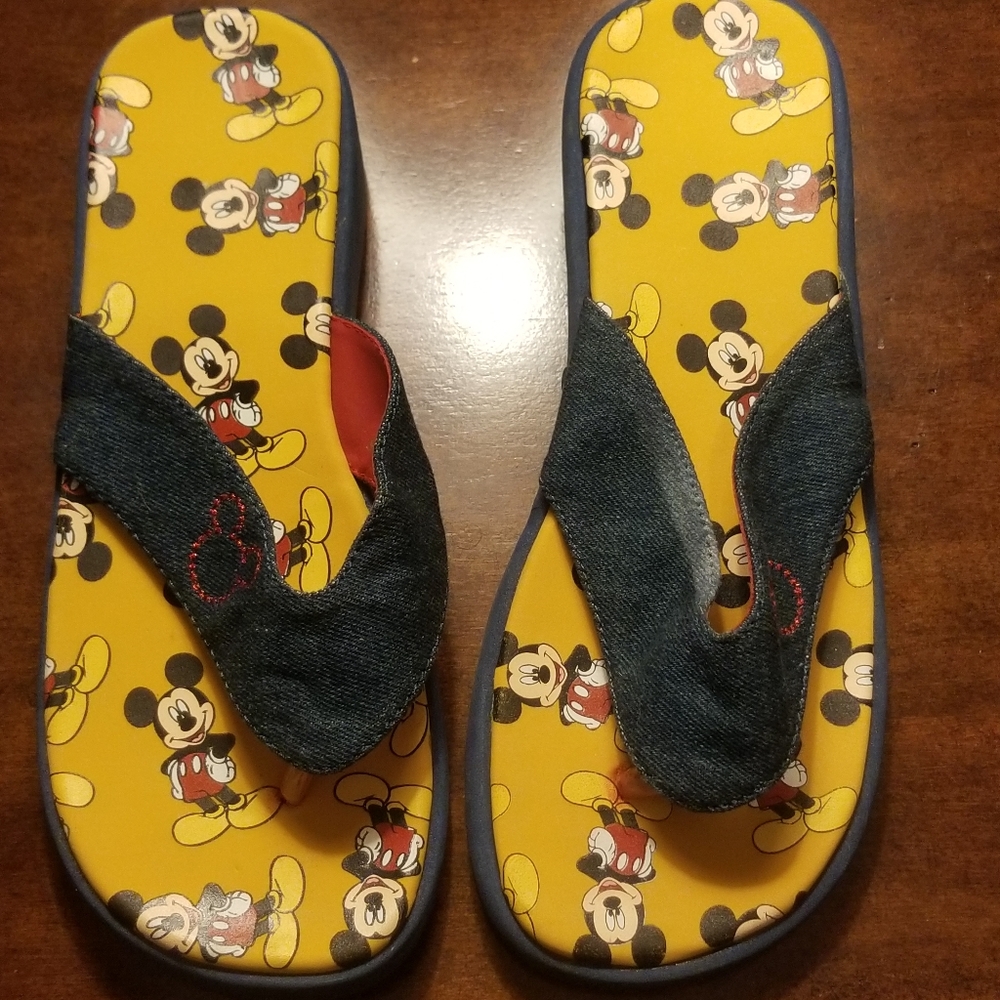 WOMEN'S DISNEY MICKEY MOUSE DENIM SANDALS SZ.7-8